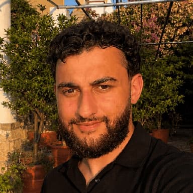 Adam Akhlaq